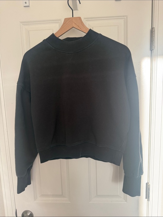 Spiritual Gangster Sweaters - Spiritual Gangster Cropped Crewneck Sweatshirt Black Medium